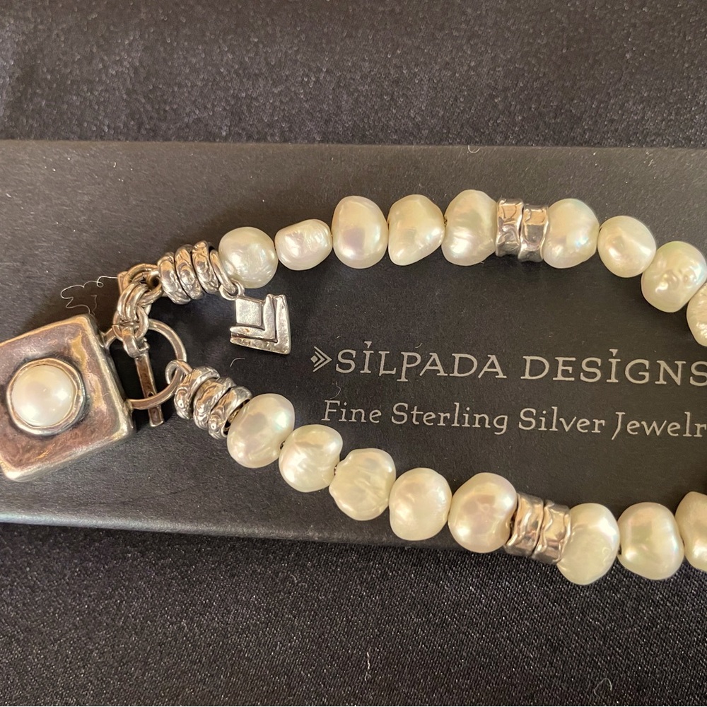 Silpada .925 Sterling Silver and Freshwater Pearl Bracelet